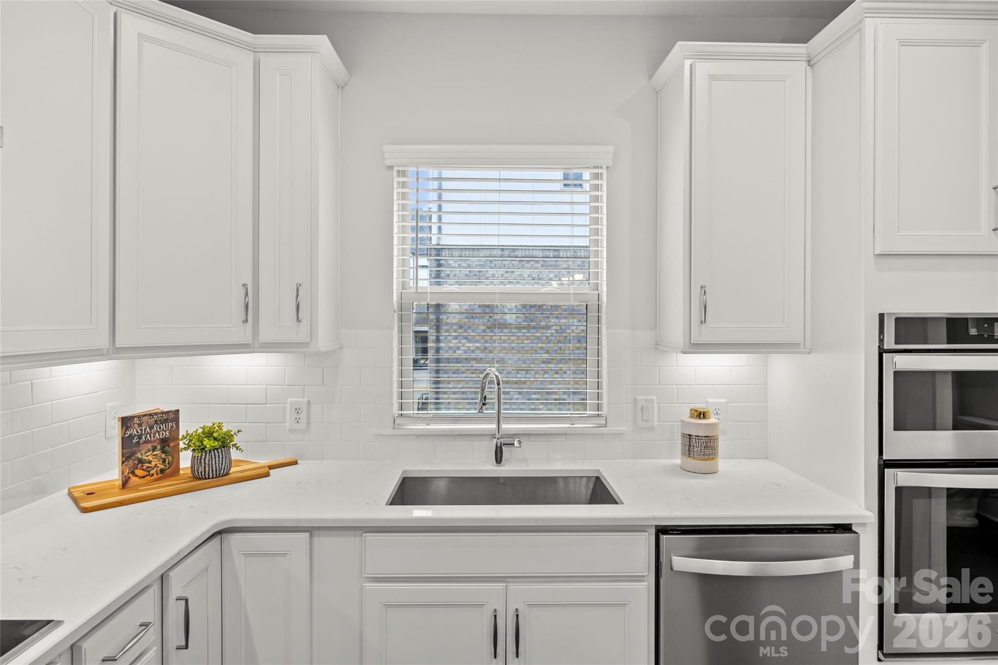 16038 Roscoe Lane Charlotte NC 28204