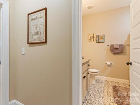334 Summer Orchard Drive Hendersonville NC 28792