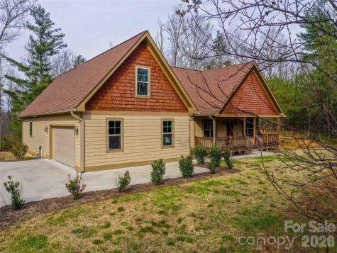 334 Summer Orchard Drive Hendersonville NC 28792