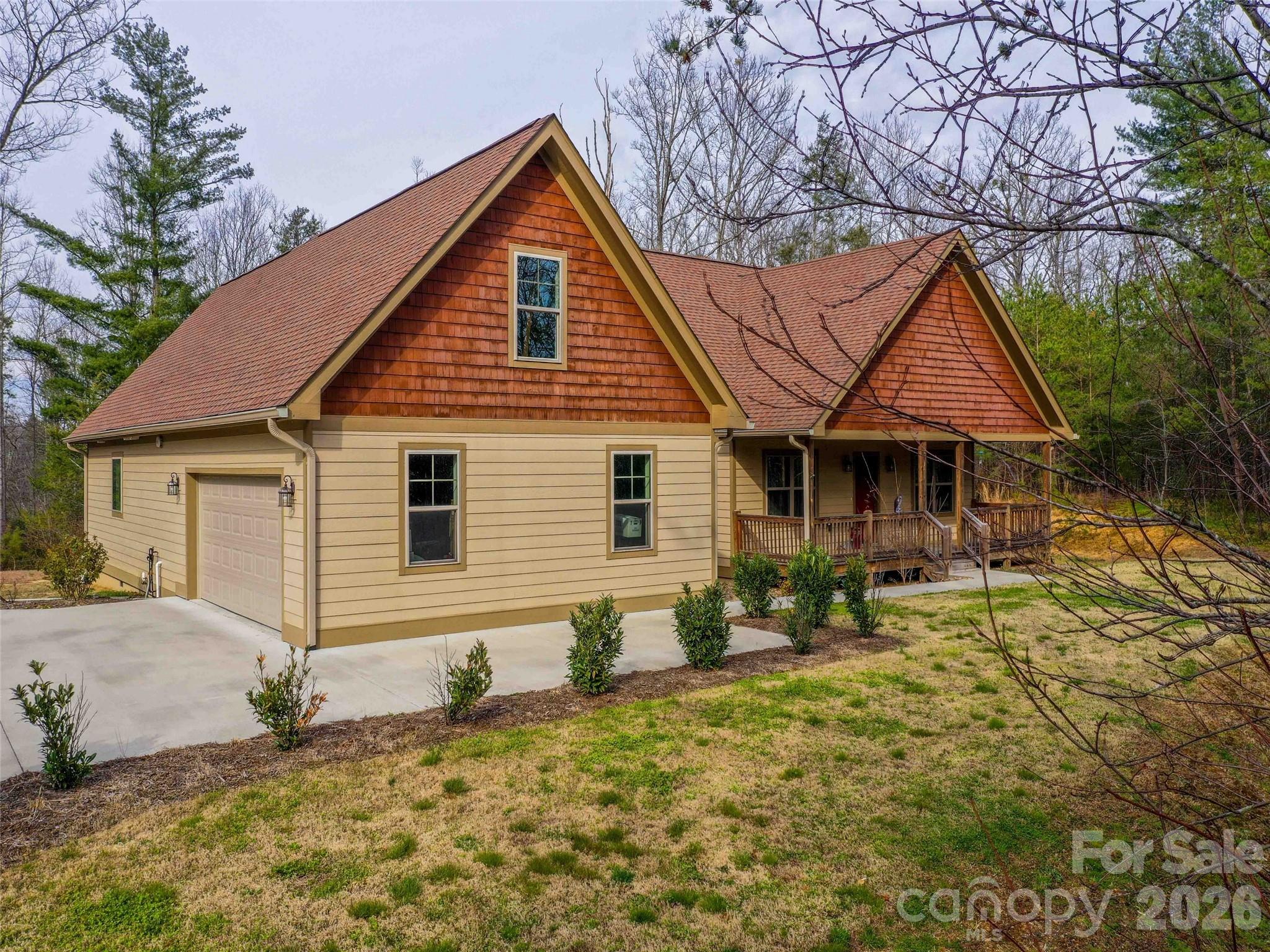 334 Summer Orchard Drive Hendersonville NC 28792