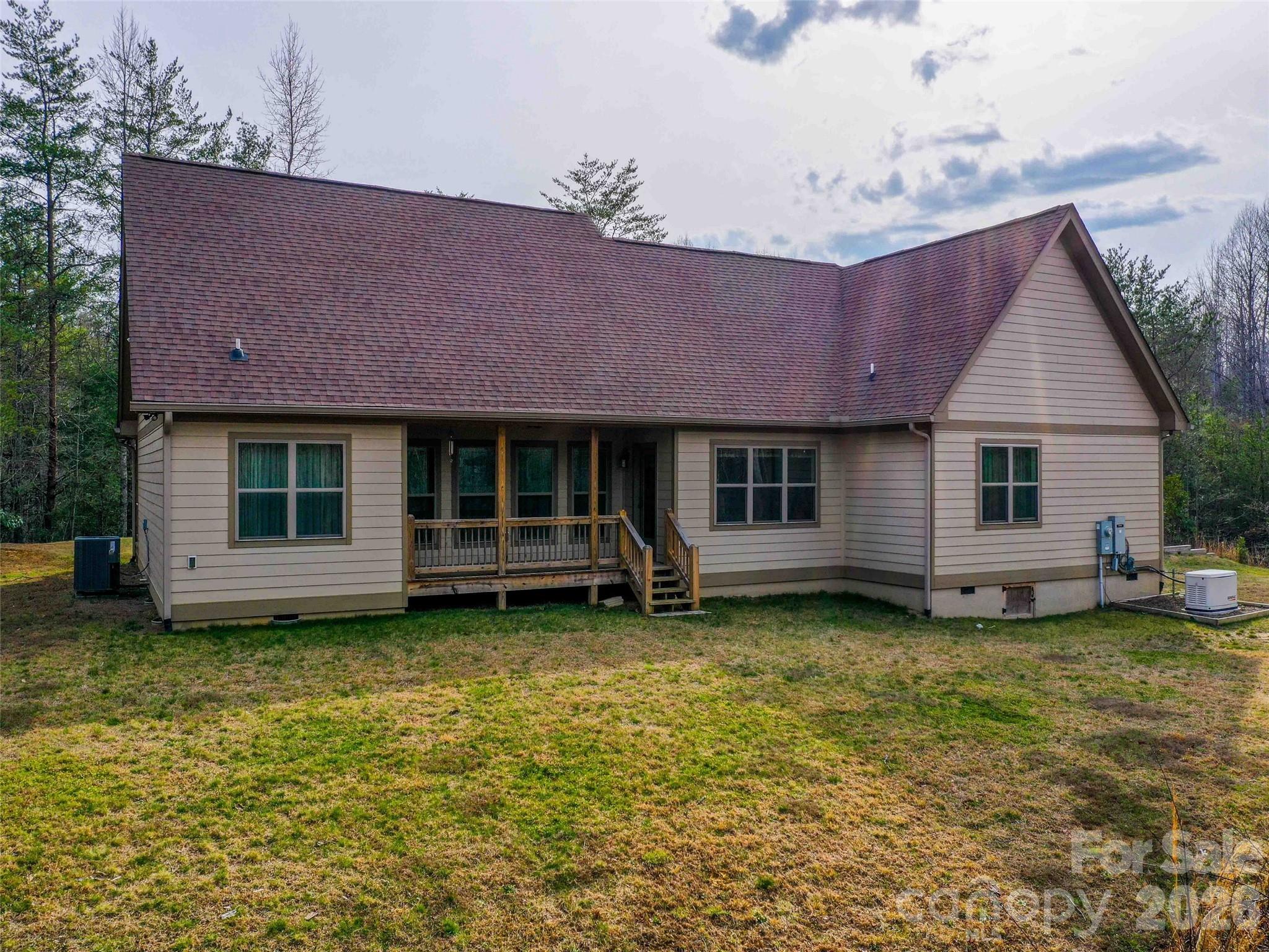 334 Summer Orchard Drive Hendersonville NC 28792