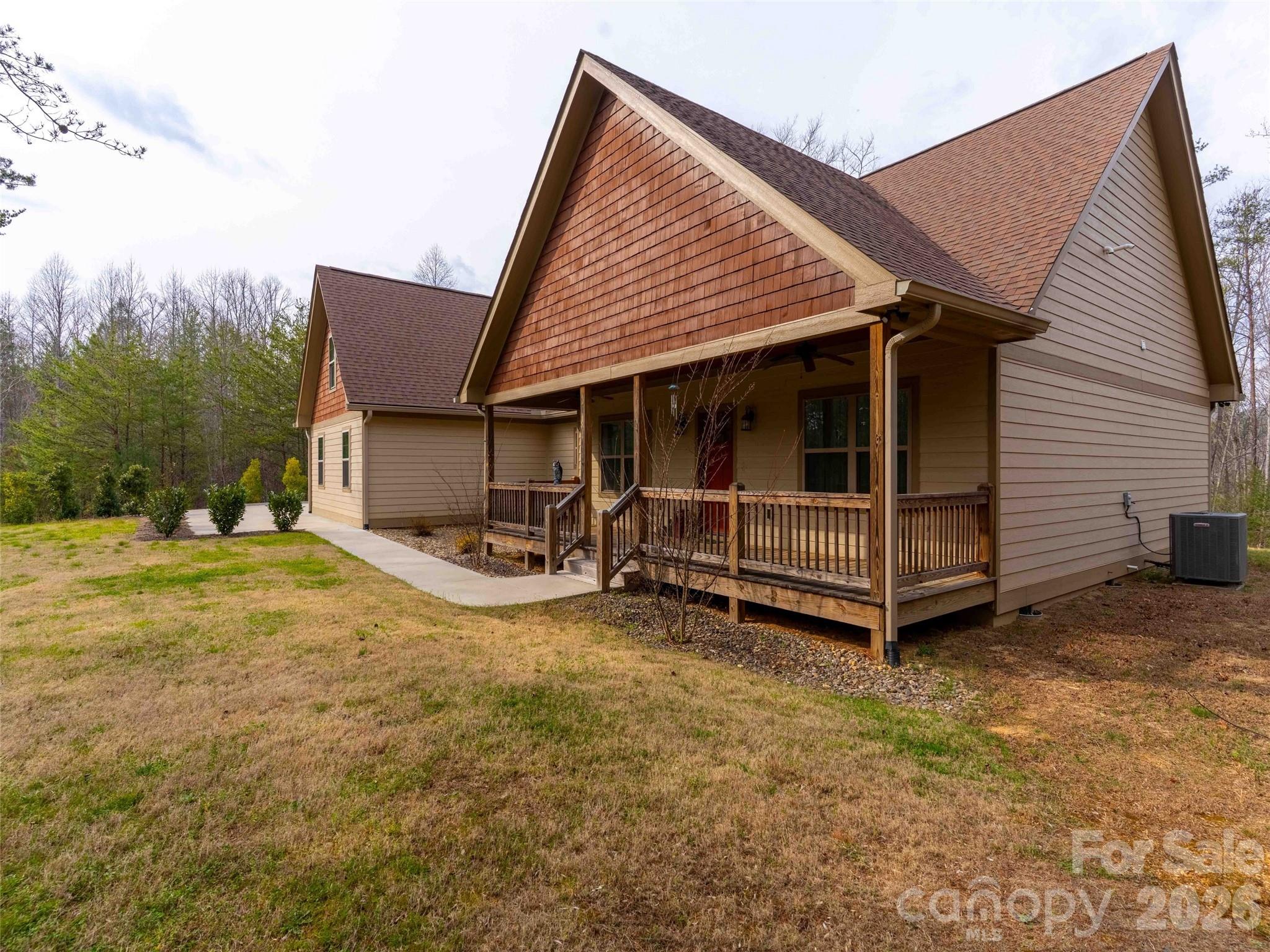 334 Summer Orchard Drive Hendersonville NC 28792