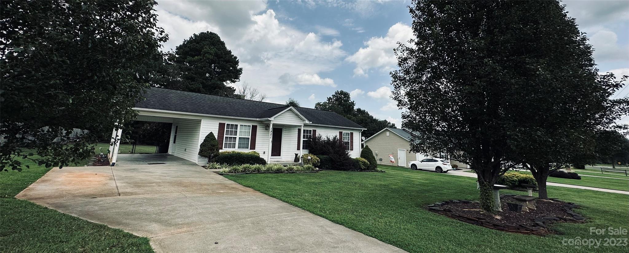 1921 Jarrett Farm Road Newton NC 28658