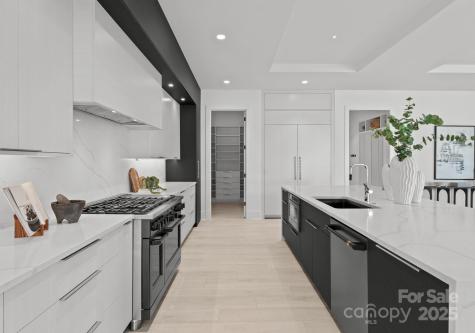 5428 Carmel Road Charlotte NC 28226