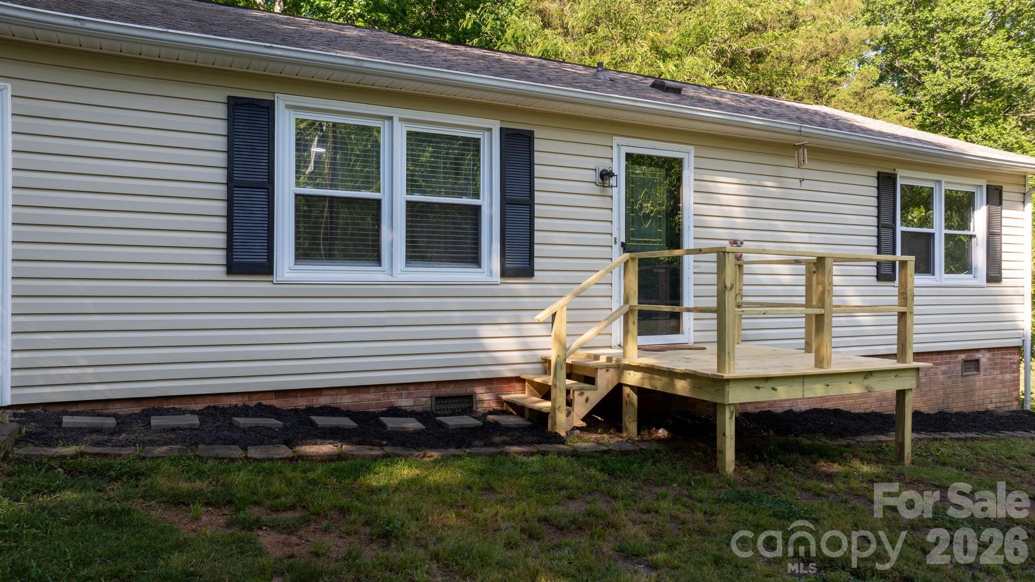 2120 40th Avenue Court NE Hickory NC 28601