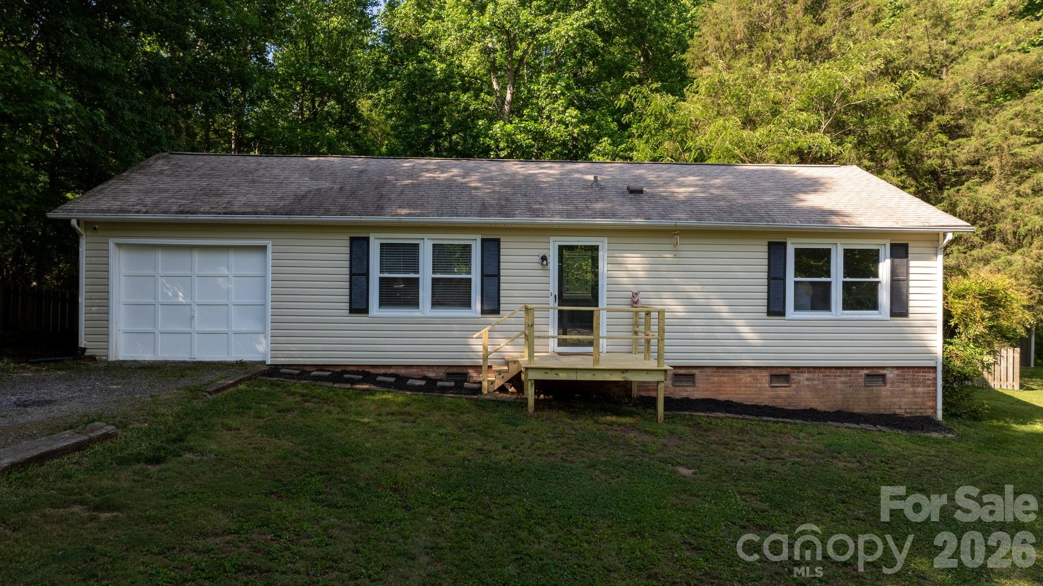 2120 40th Avenue Court NE Hickory NC 28601