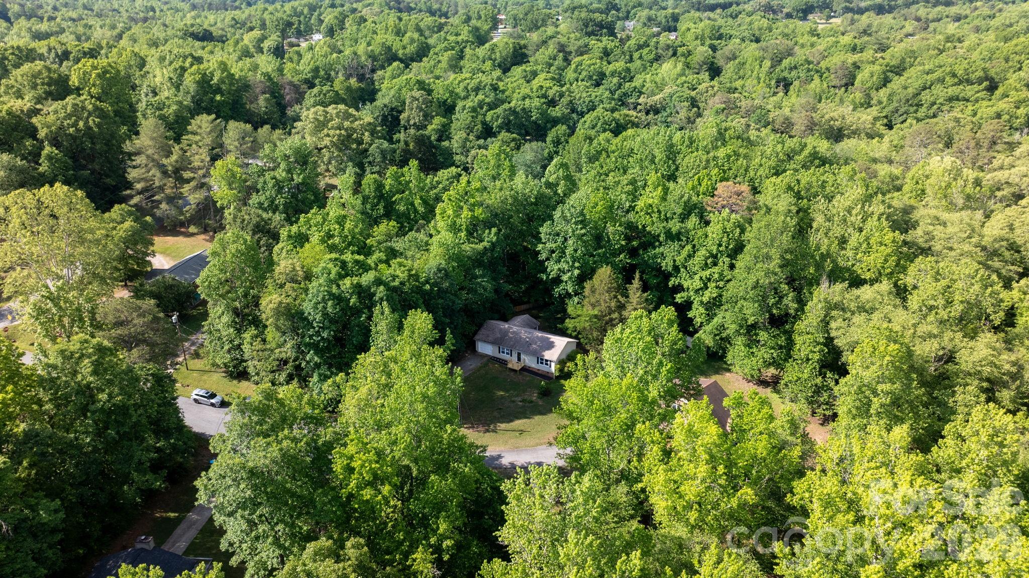 2120 40th Avenue Court NE Hickory NC 28601