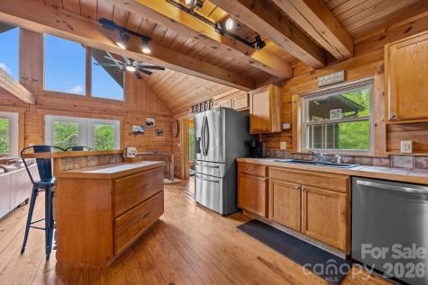 173 Mistletoe Park Lake Lure NC 28746