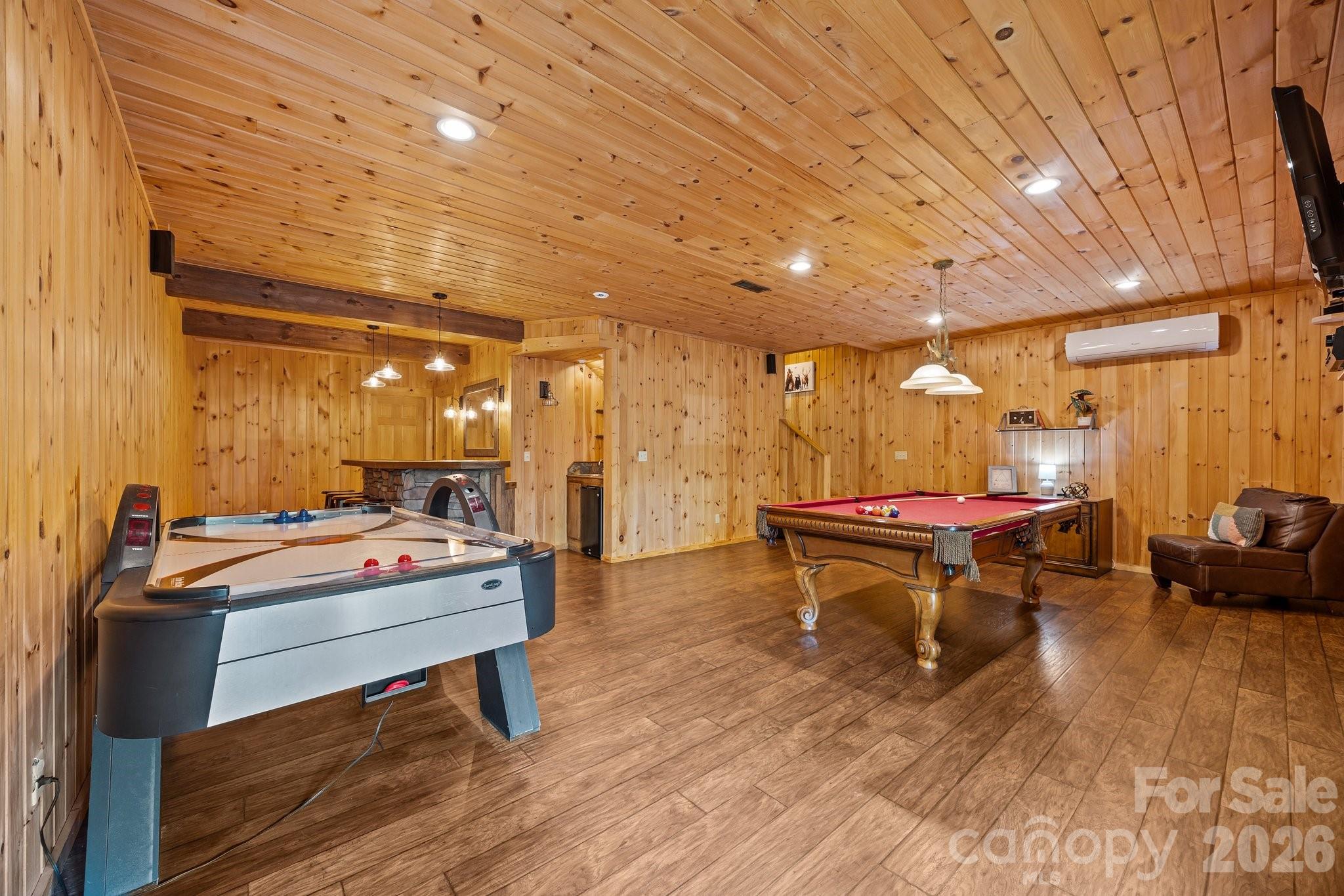173 Mistletoe Park Lake Lure NC 28746