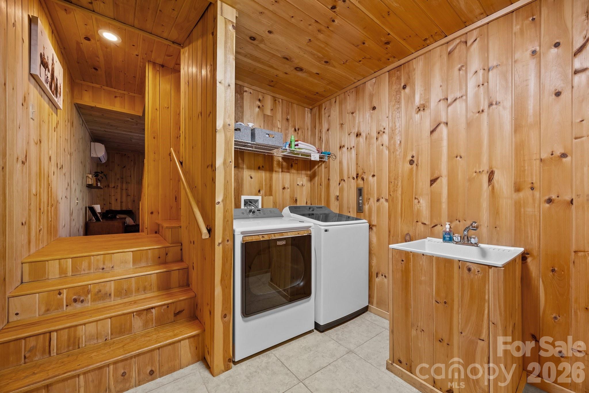 173 Mistletoe Park Lake Lure NC 28746