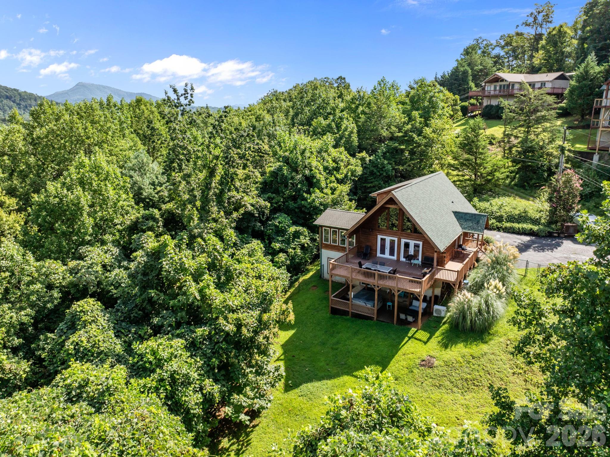 173 Mistletoe Park Lake Lure NC 28746