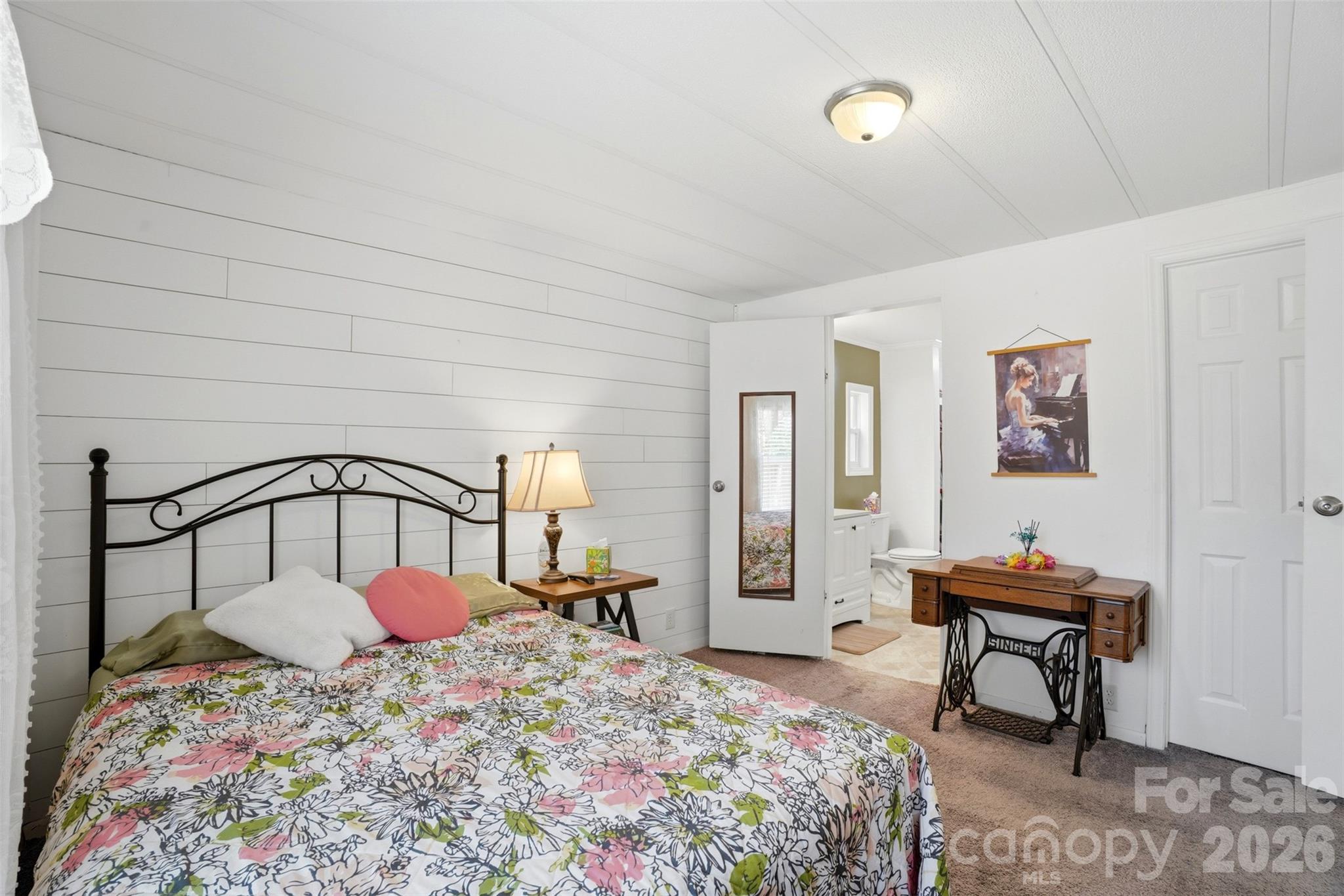 4838 Gearus Drive Charlotte NC 28269