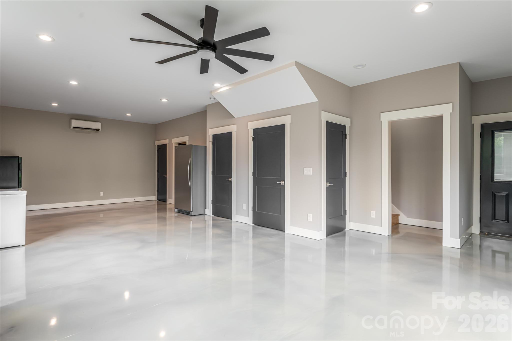 79 Culvern Street Asheville NC 28804