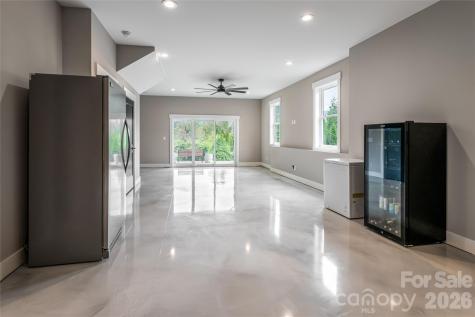 79 Culvern Street Asheville NC 28804