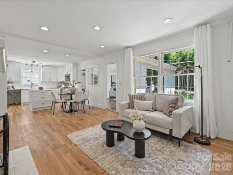 5501 Farmbrook Drive Charlotte NC 28210