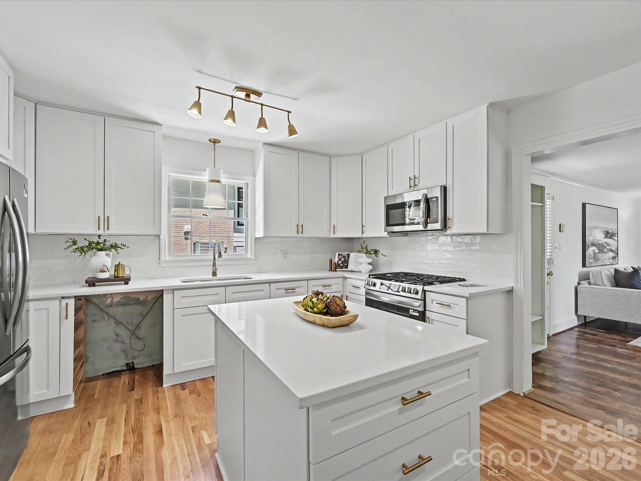5501 Farmbrook Drive Charlotte NC 28210