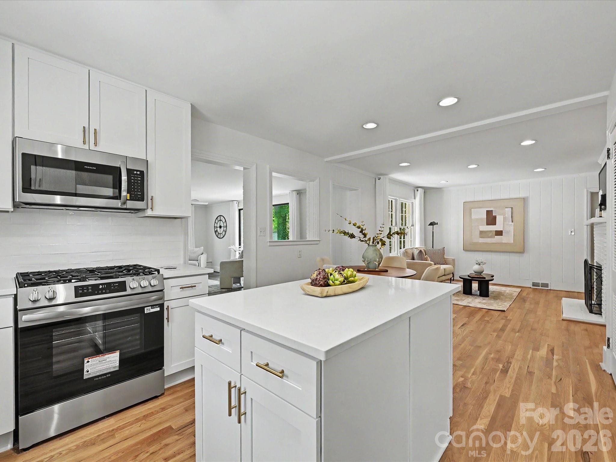 5501 Farmbrook Drive Charlotte NC 28210