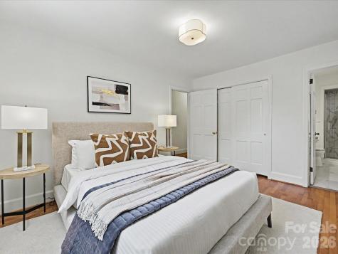5501 Farmbrook Drive Charlotte NC 28210