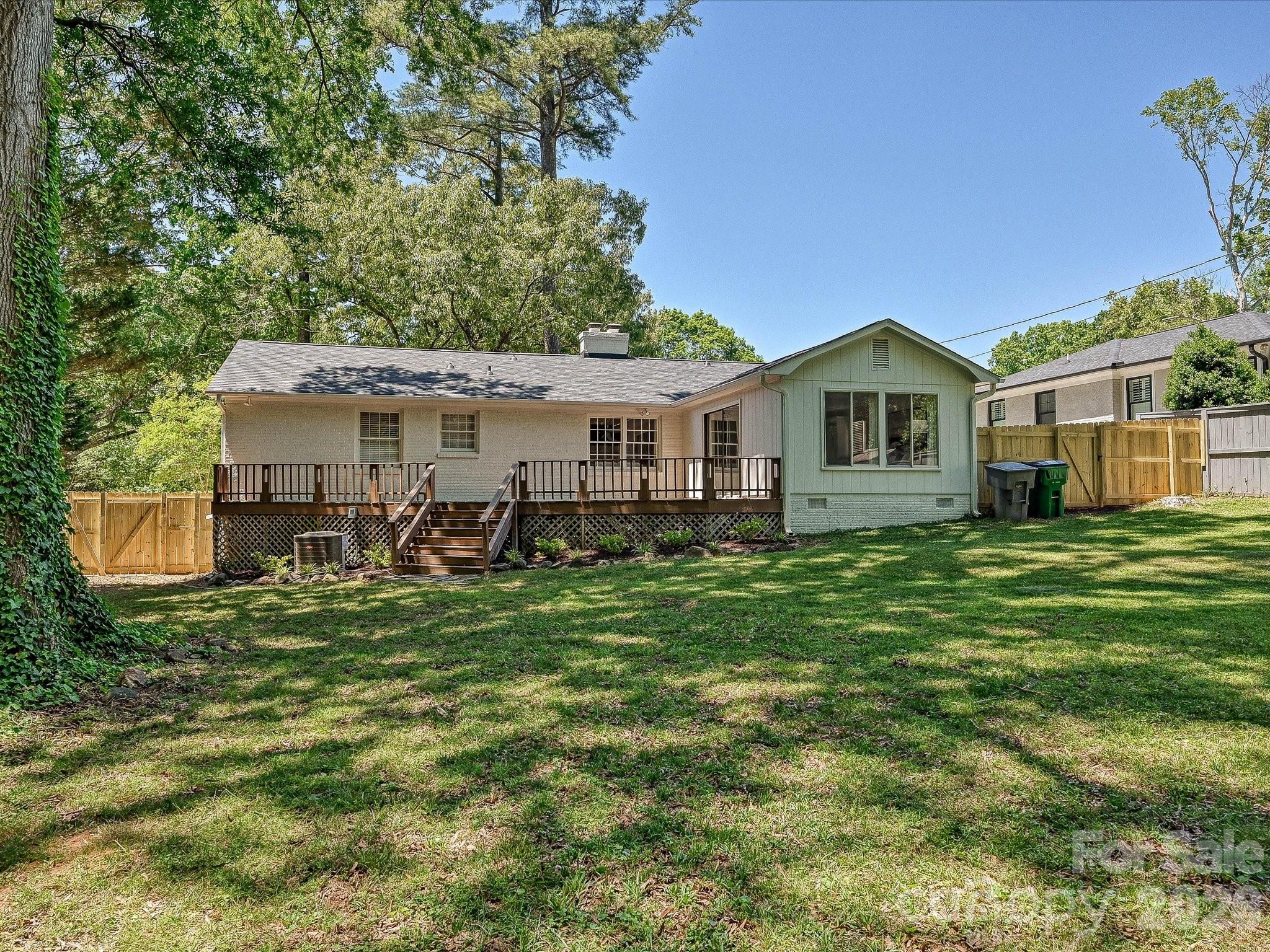 5501 Farmbrook Drive Charlotte NC 28210