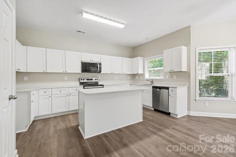 5112 Stone Park Drive Charlotte NC 28269