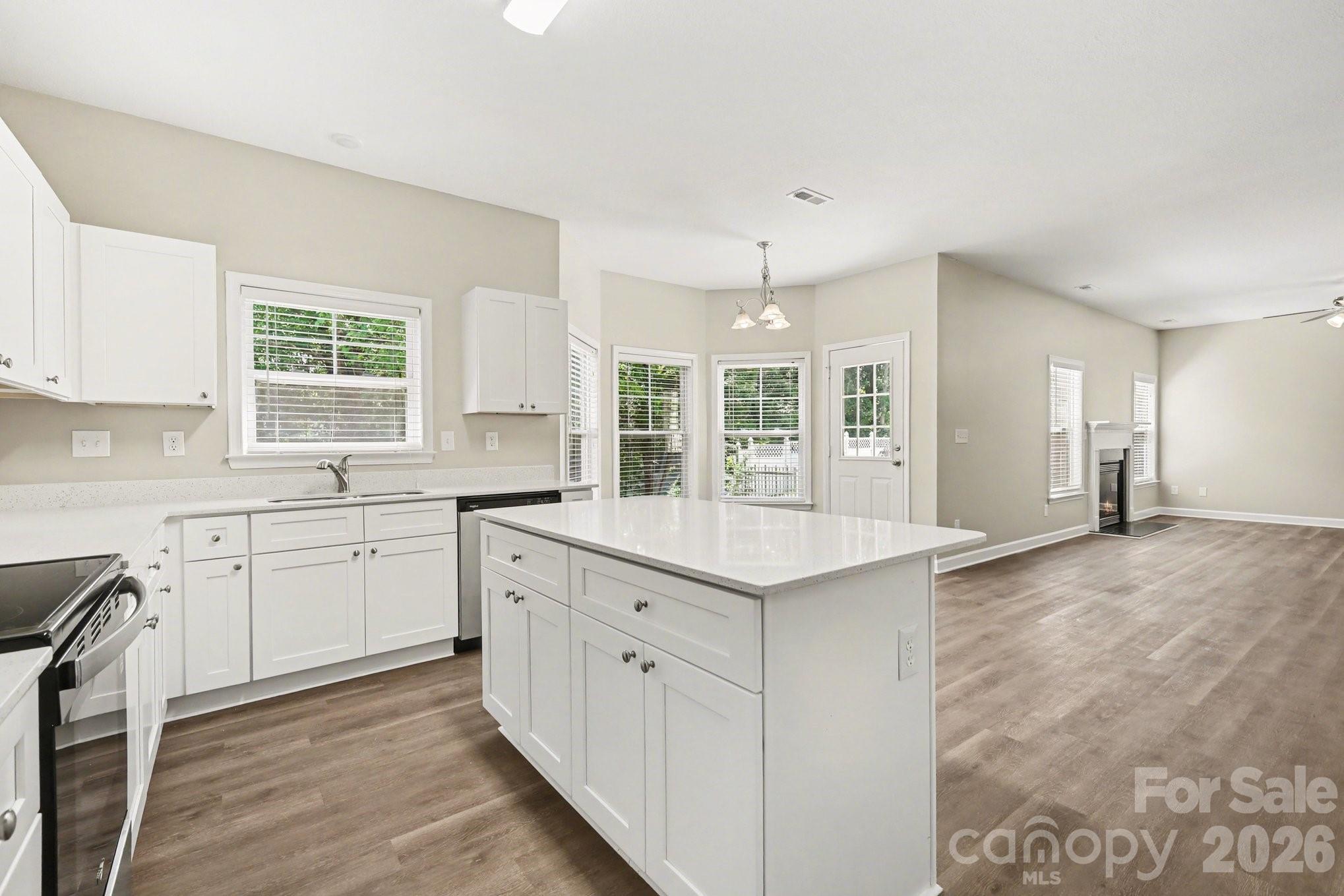5112 Stone Park Drive Charlotte NC 28269