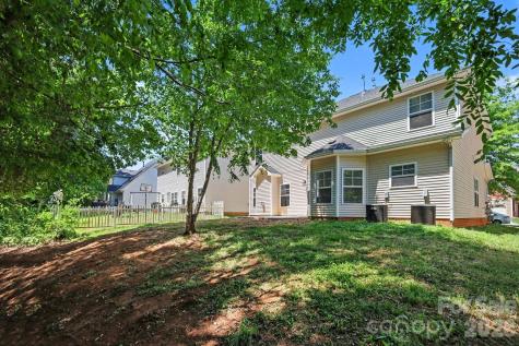 5112 Stone Park Drive Charlotte NC 28269