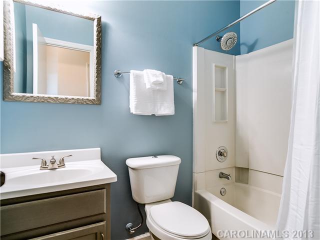 3830 Saxonbury Way Charlotte NC 28269