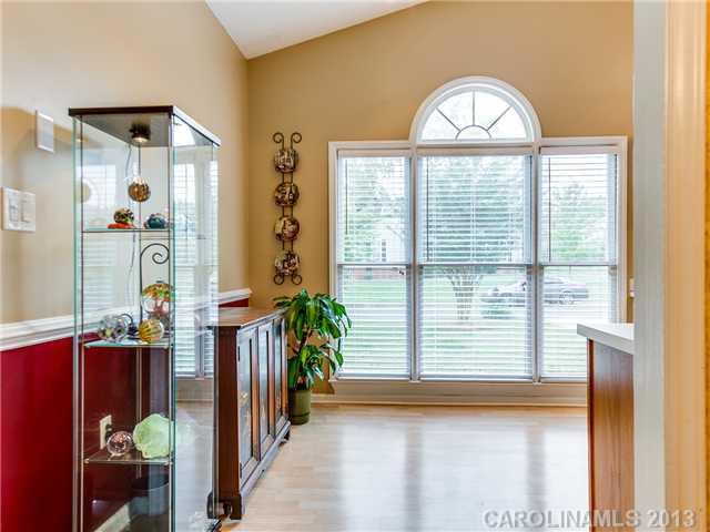 3830 Saxonbury Way Charlotte NC 28269
