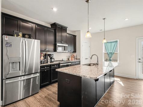 1419 Newell Towns Lane Charlotte NC 28262