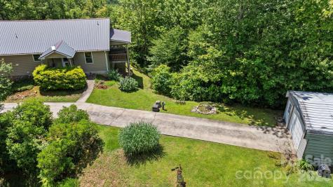 1268 Coon Creek Road Franklin NC 28734