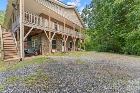 1268 Coon Creek Road Franklin NC 28734