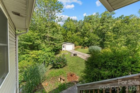1268 Coon Creek Road Franklin NC 28734