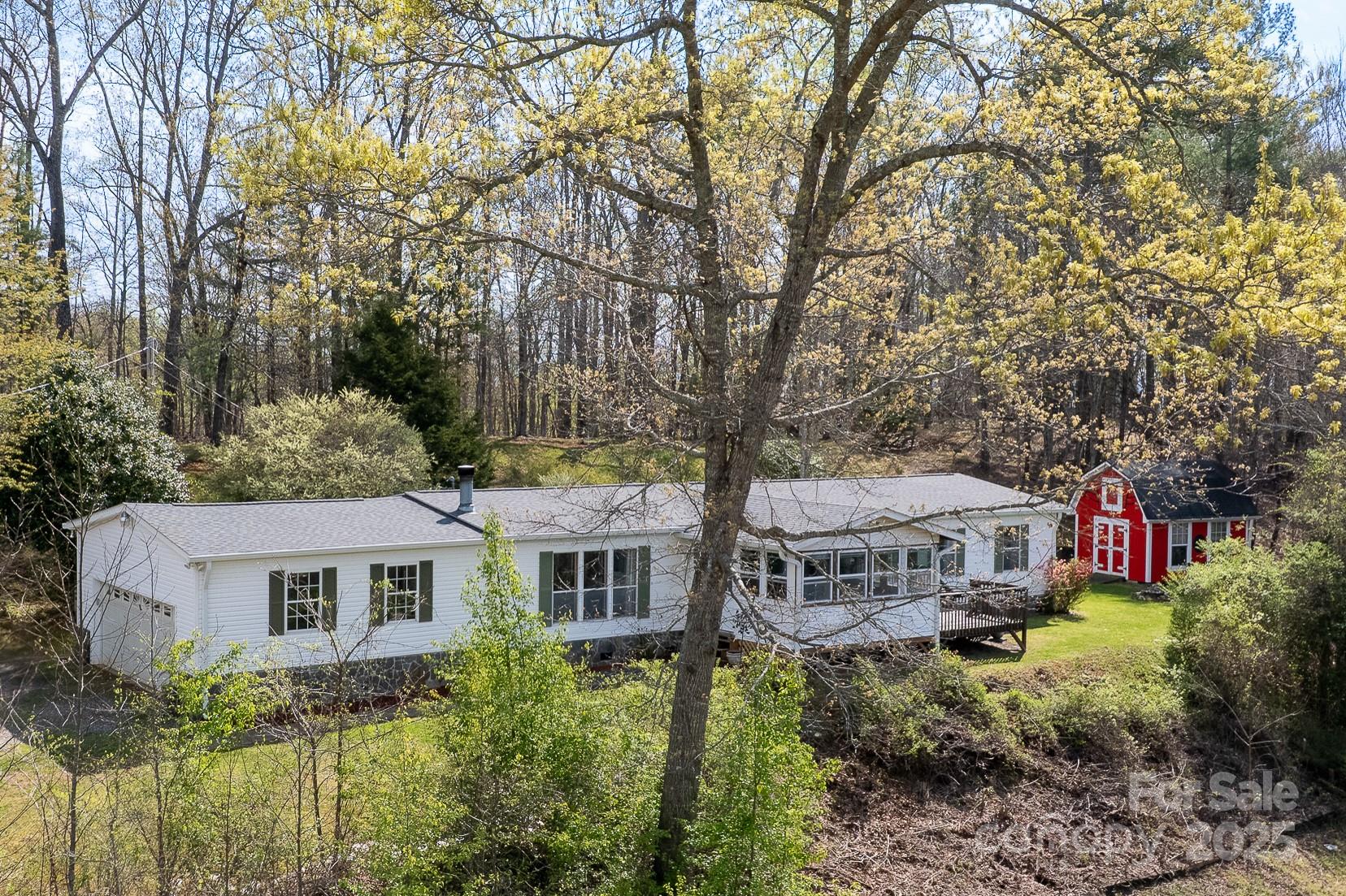 89 Mount Airy Road Marshall NC 28753
