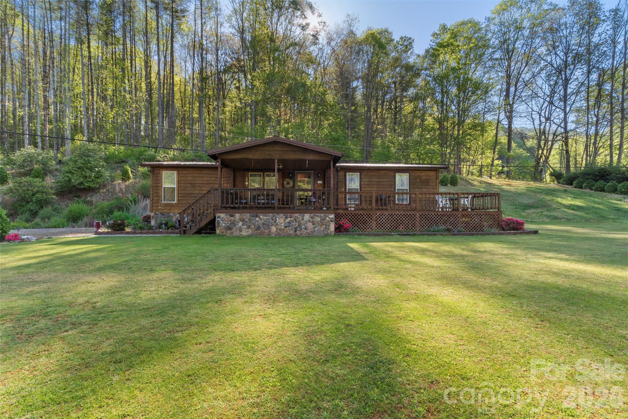 1270 Old Mine Fork Road Burnsville NC 28714