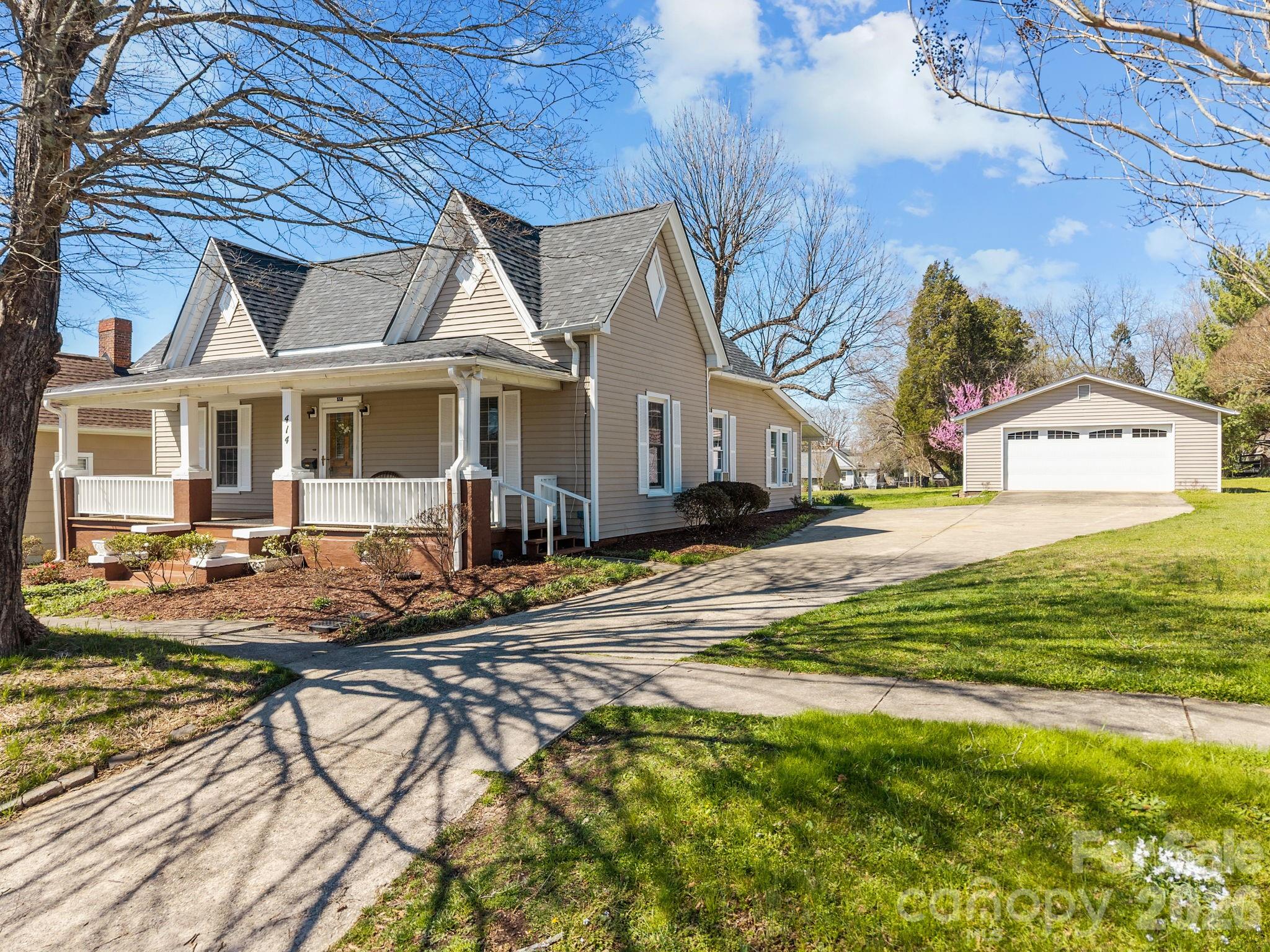 414 S Spencer Avenue Spencer NC 28159