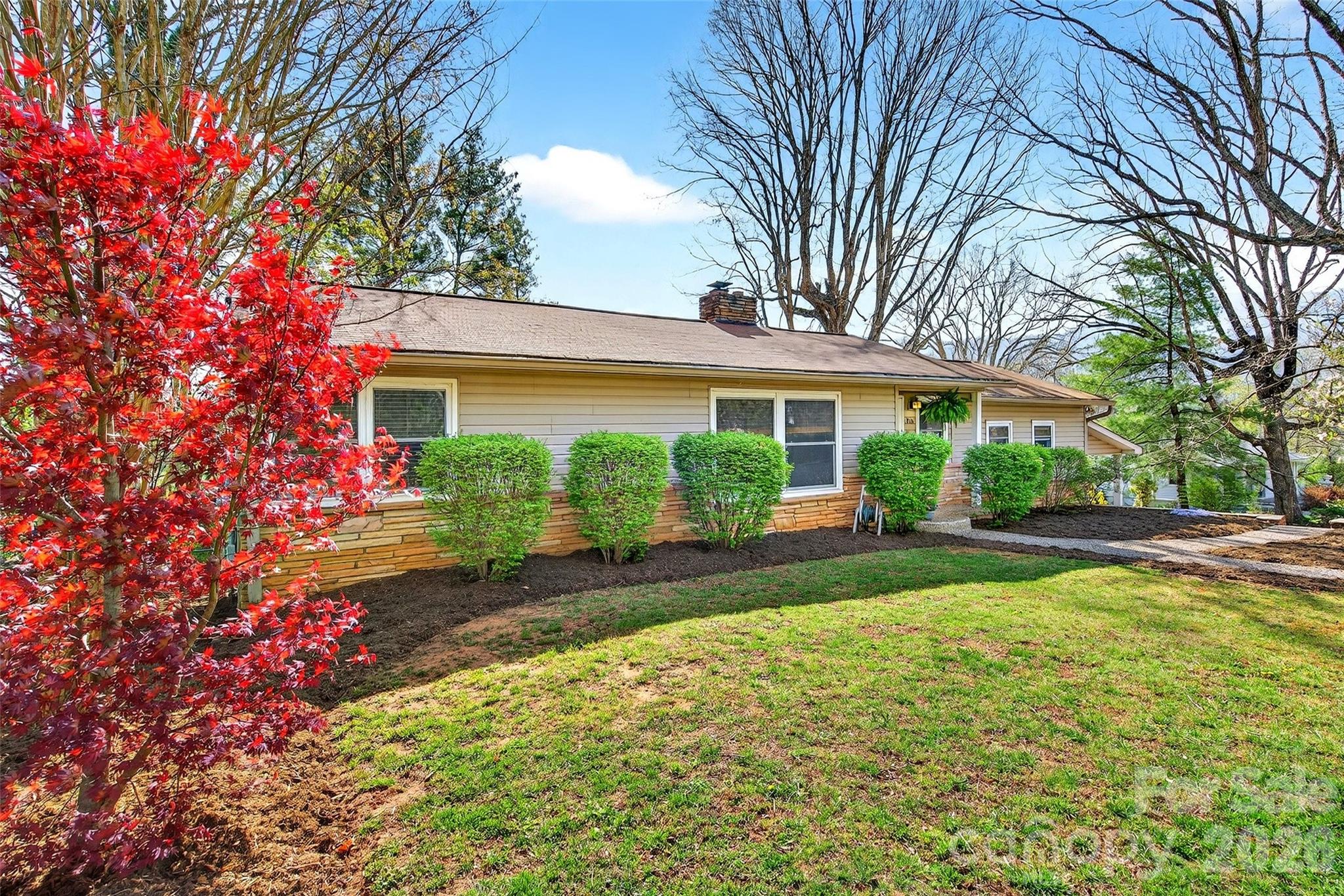 316 Wilson Avenue Swannanoa NC 28778