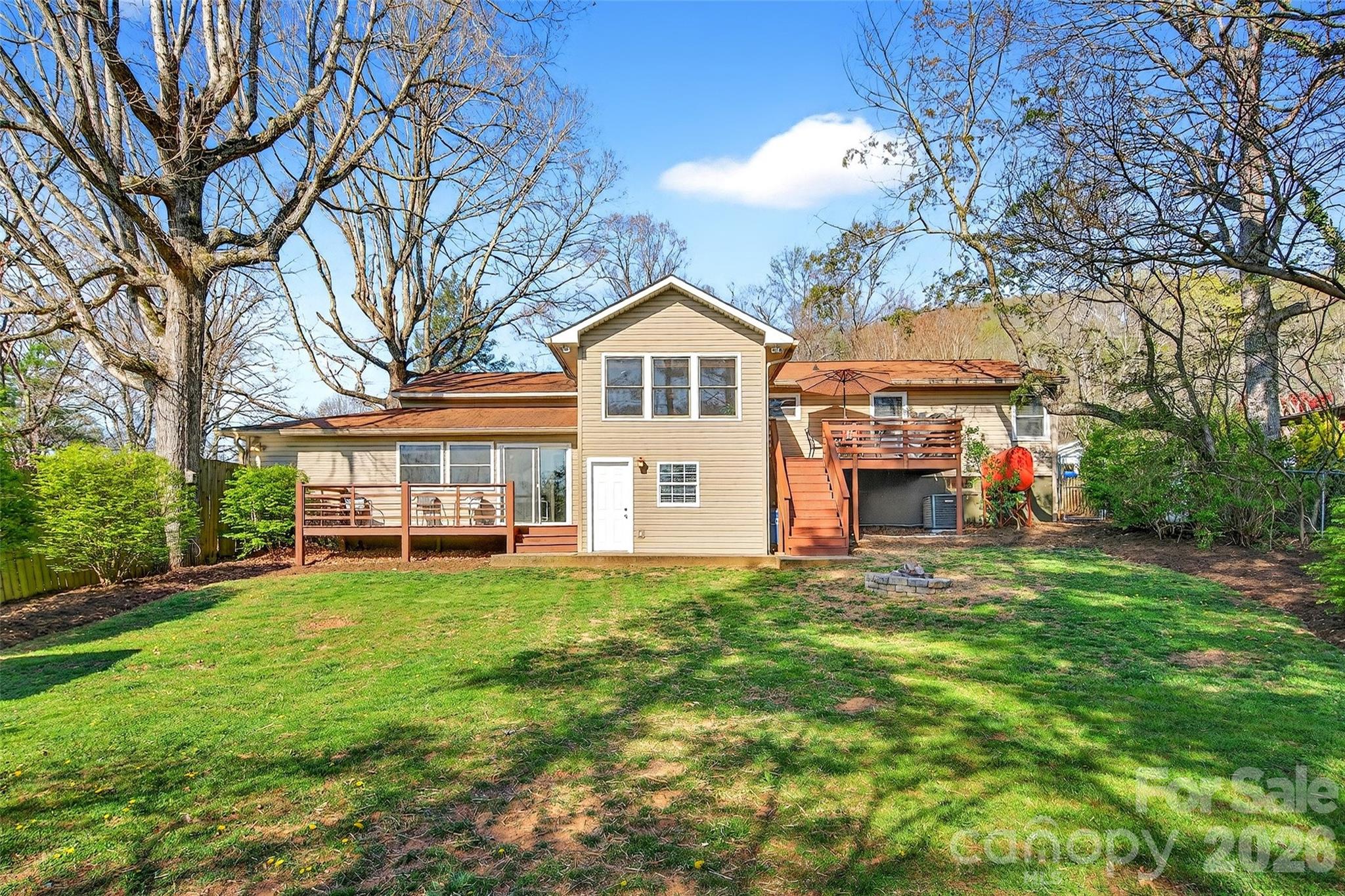 316 Wilson Avenue Swannanoa NC 28778