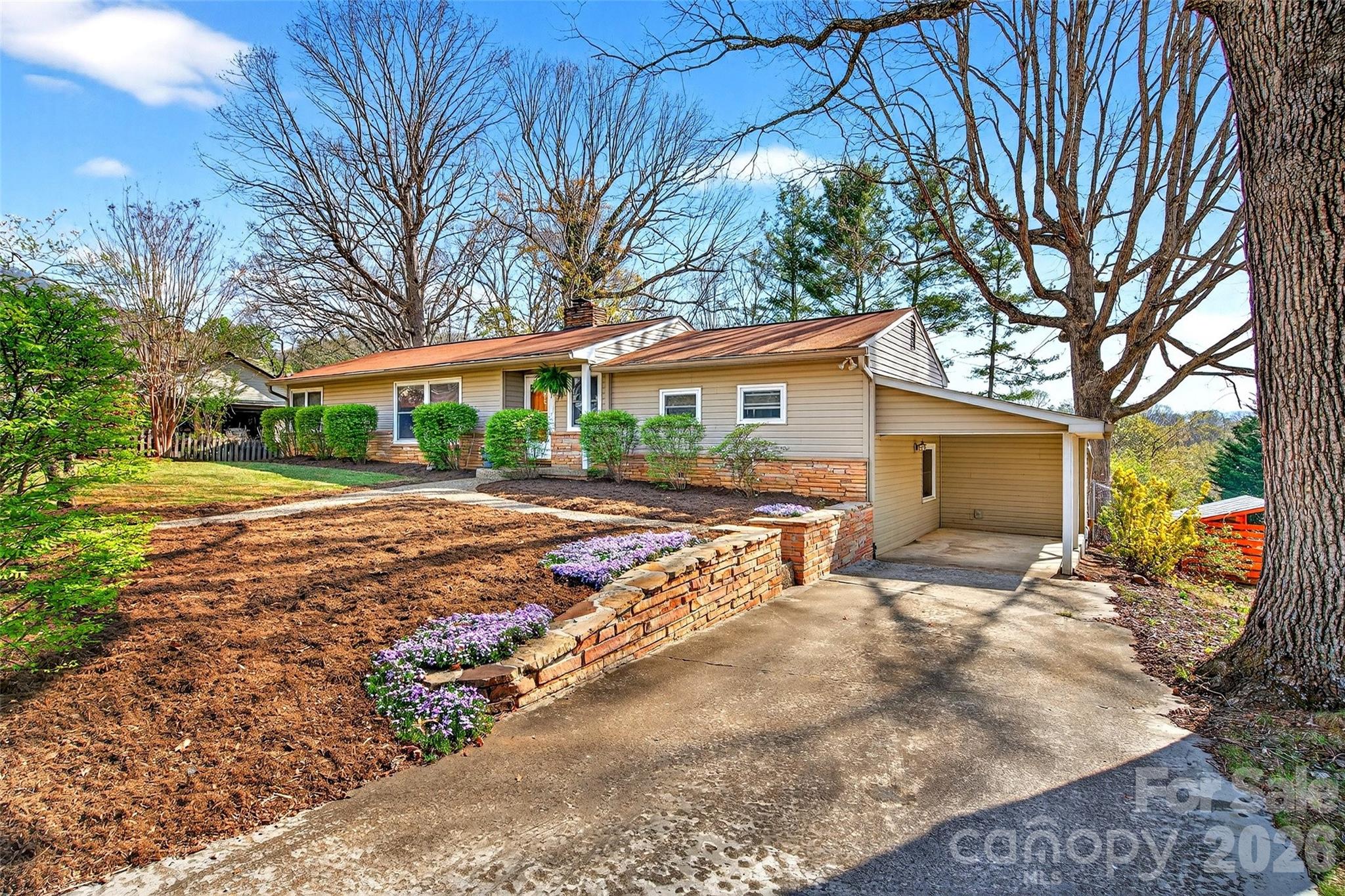 316 Wilson Avenue Swannanoa NC 28778