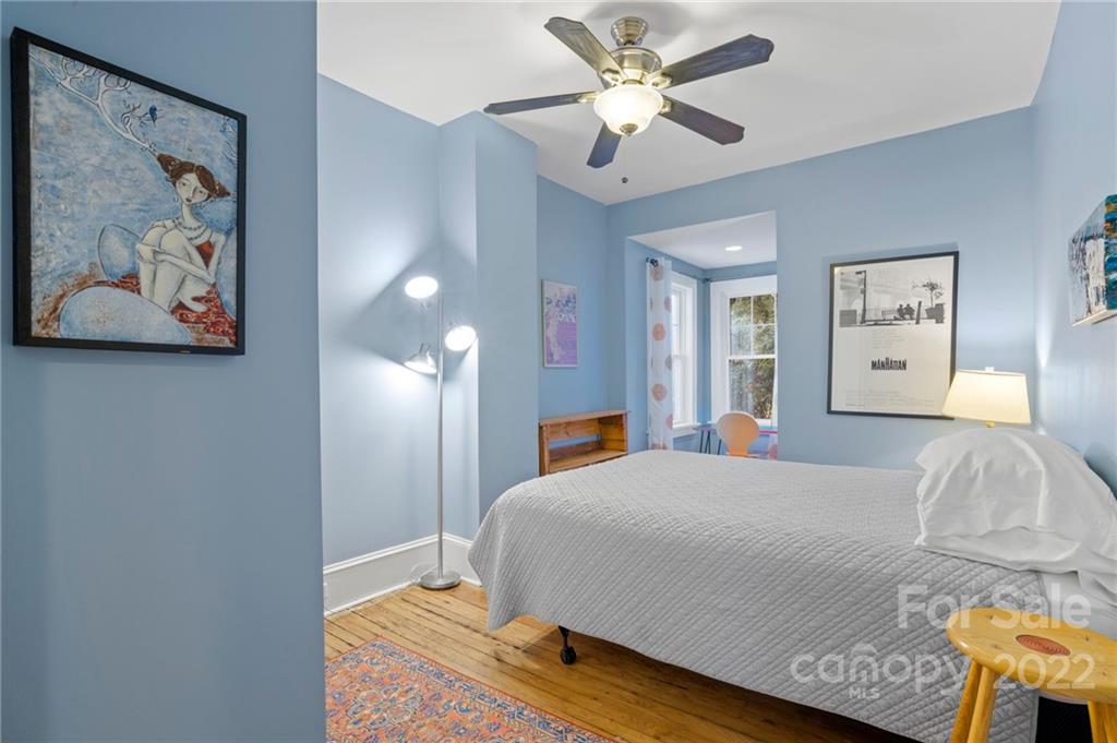 87 Madison Avenue Asheville NC 28801