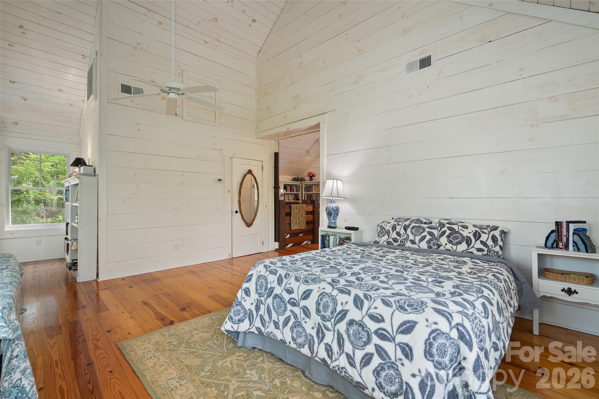 580 Split Pine Cove Clyde NC 28721