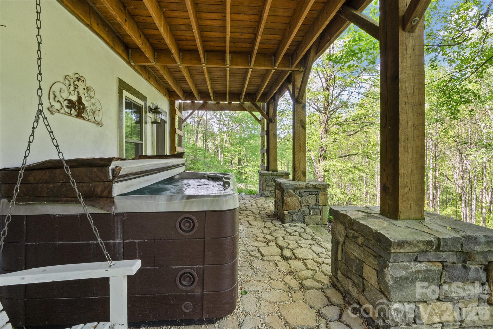 580 Split Pine Cove Clyde NC 28721