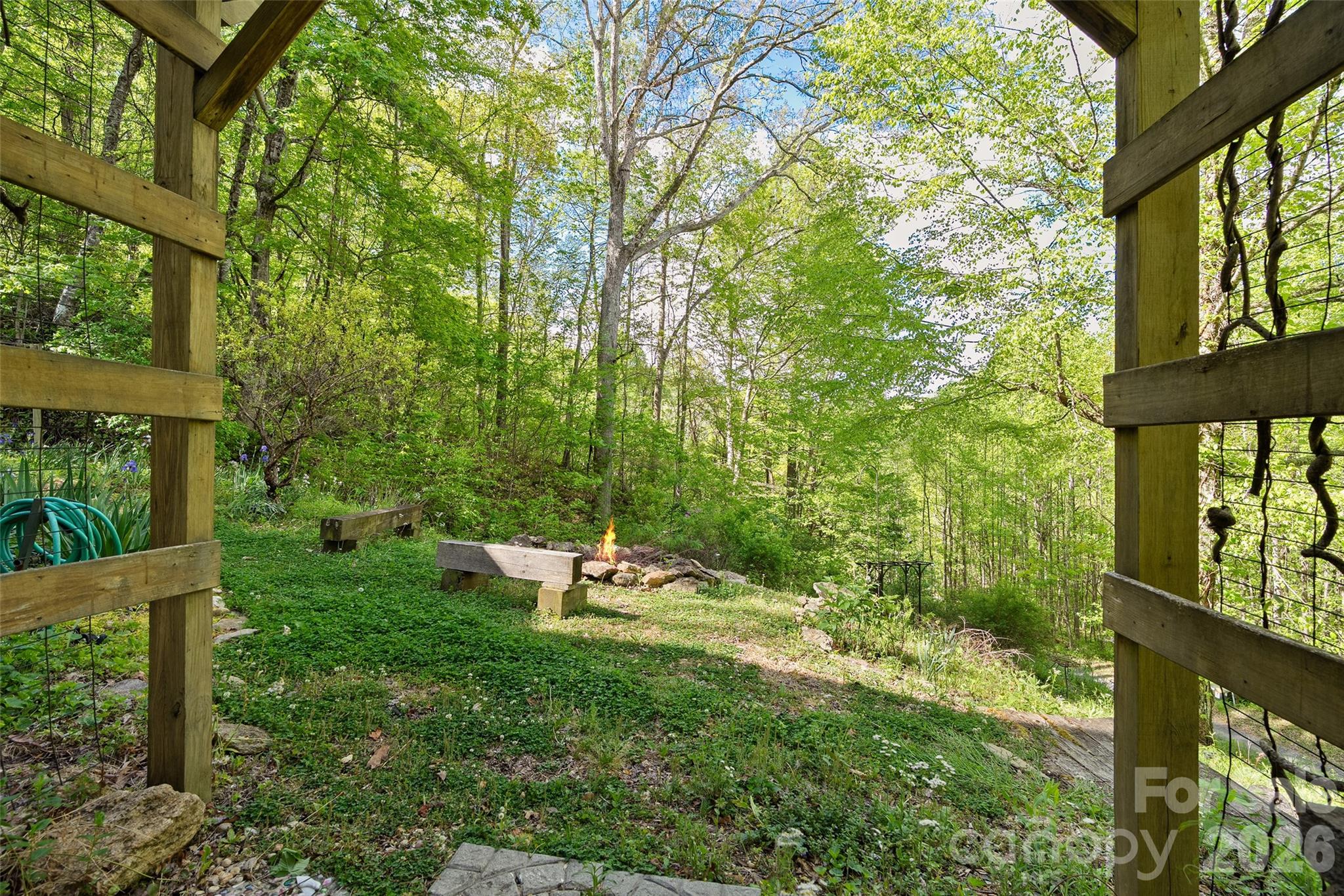 580 Split Pine Cove Clyde NC 28721