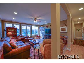 8 Crescent Court Weaverville NC 28787