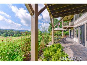 8 Crescent Court Weaverville NC 28787