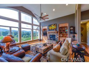 8 Crescent Court Weaverville NC 28787