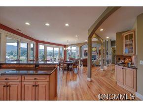 8 Crescent Court Weaverville NC 28787