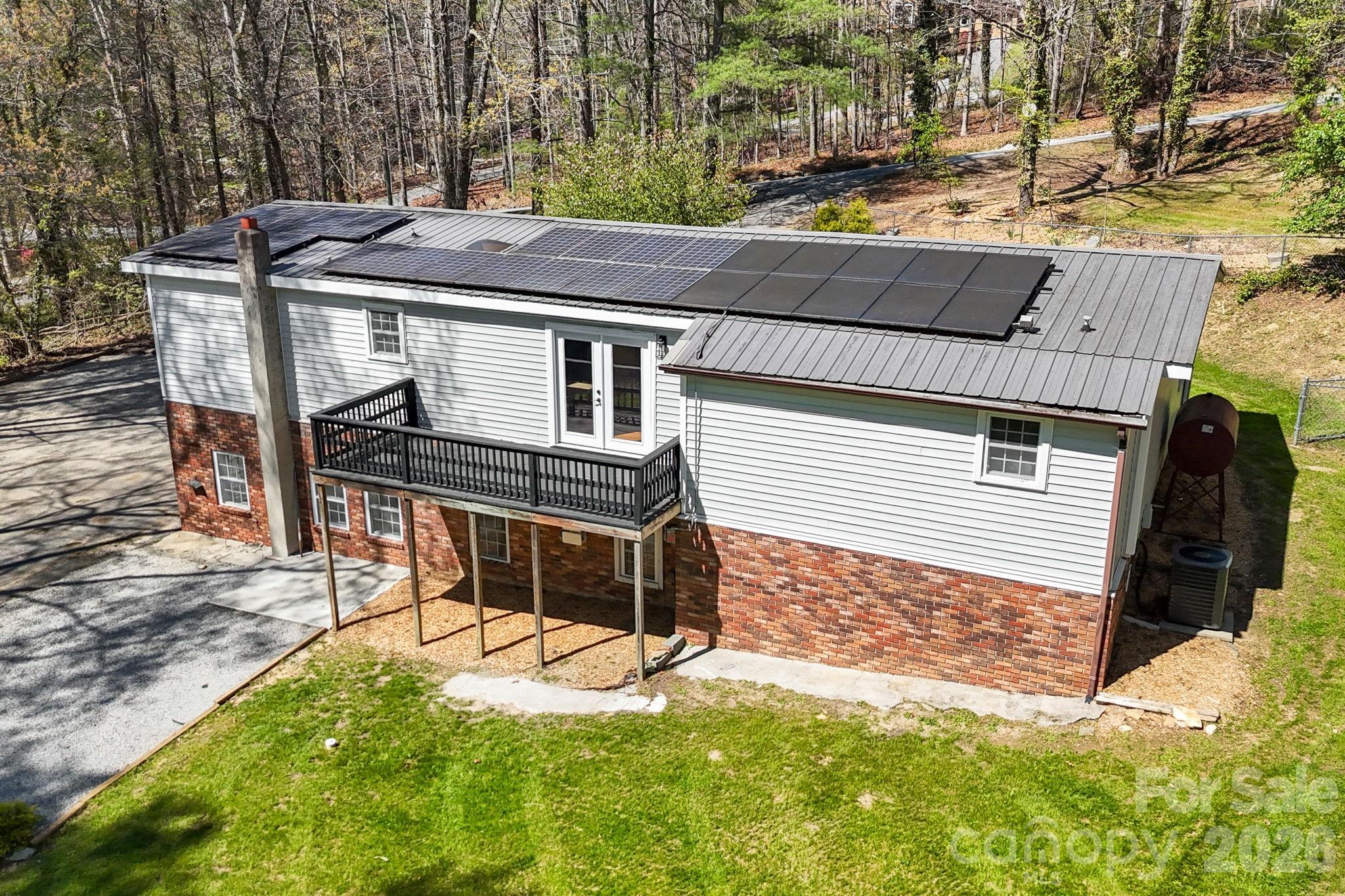 5 Country Road Hendersonville NC 28791