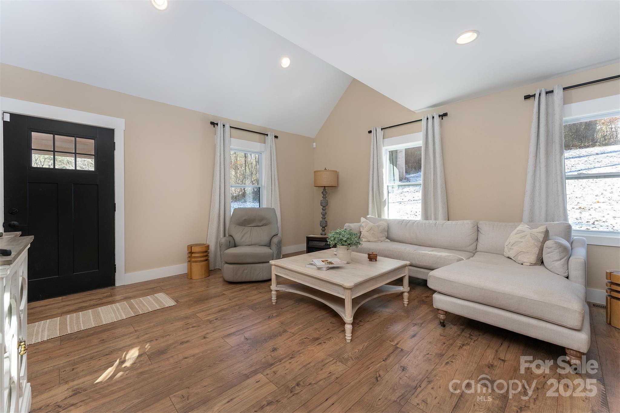 15 Eaglebear Drive Asheville NC 28806