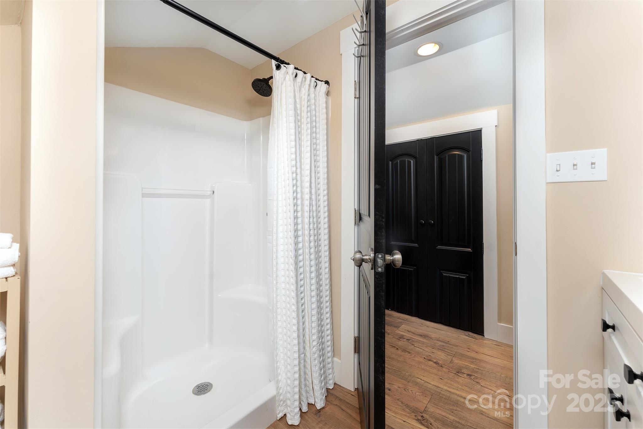 15 Eaglebear Drive Asheville NC 28806