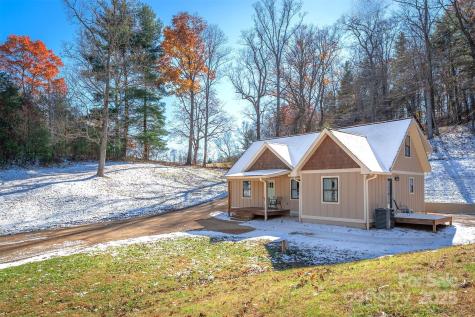 15 Eaglebear Drive Asheville NC 28806